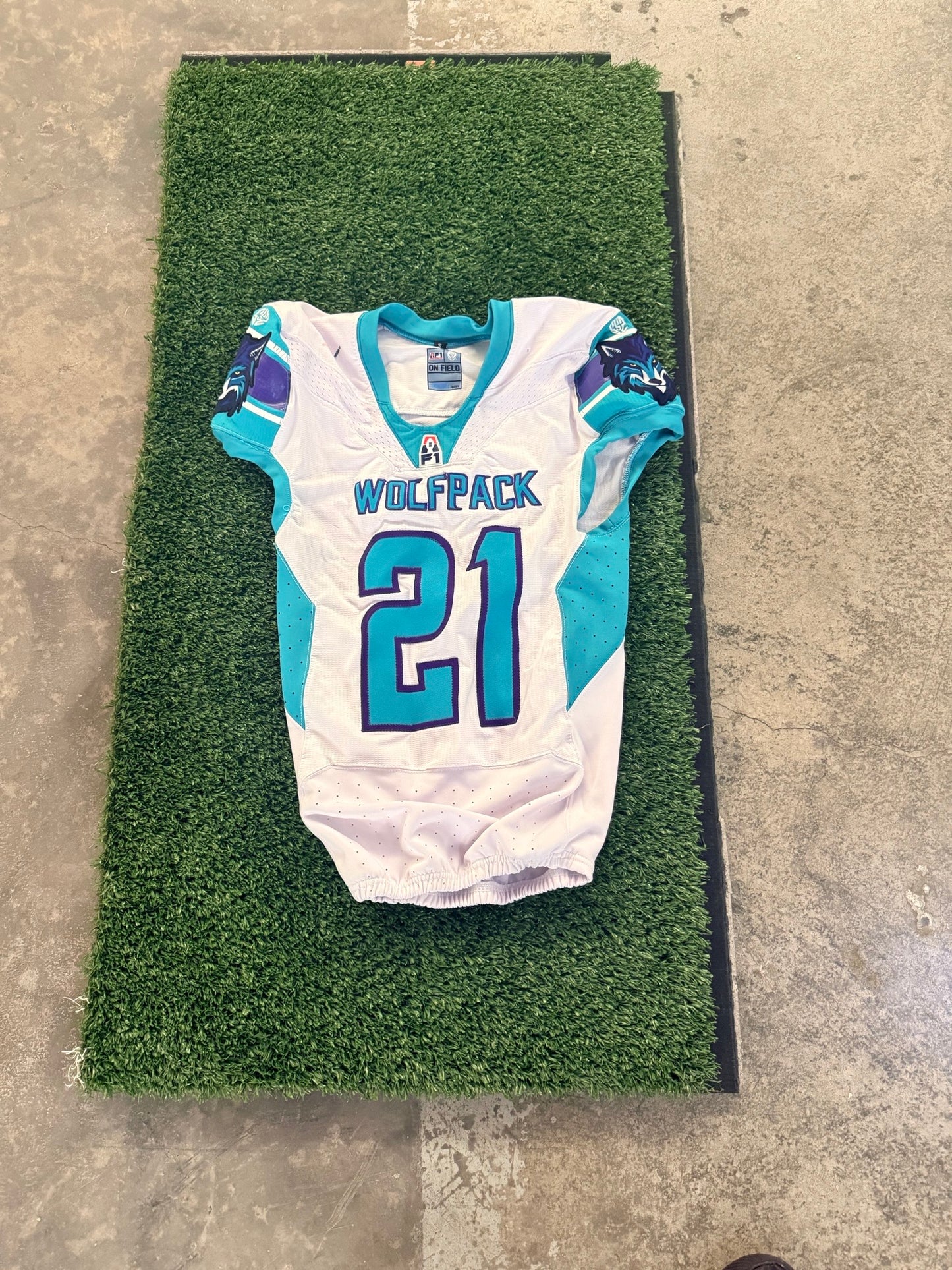Washington Wolfpack Game Used Jerseys
